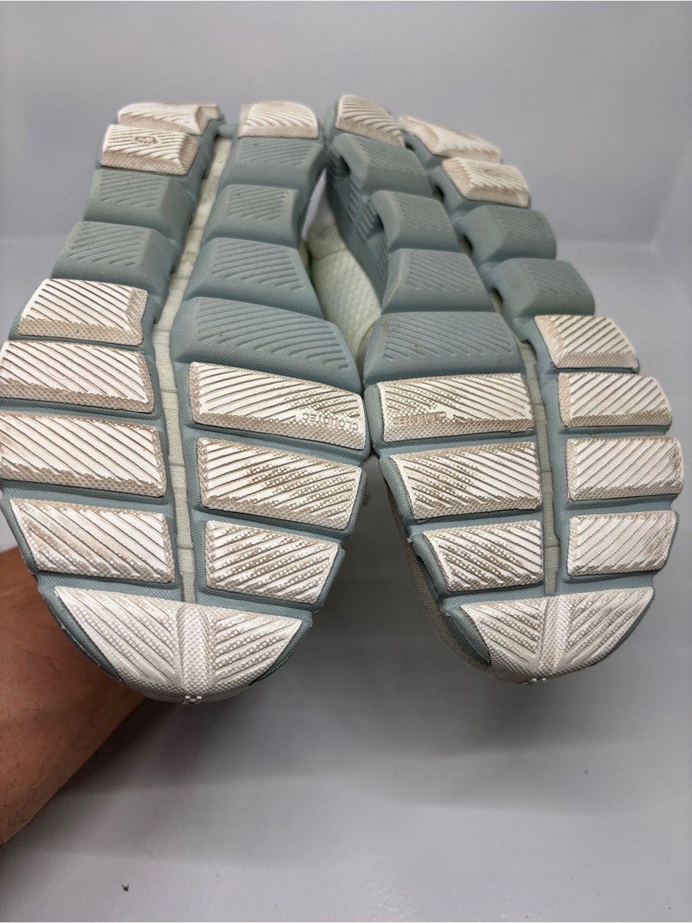 On Cloudswift Women’s 8 Glacier White Running Sneakers - Picture 13 of 15
